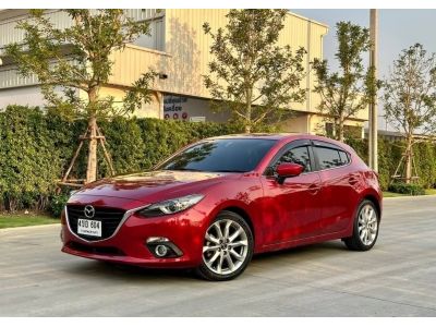 2016 Mazda 3 2.0 S Sports รถเก๋ง 5 ประตู เจ้าของขายเอง รถมือเดียว สภาพป้ายแดง เข้าเช็คศูนย์ตลอด